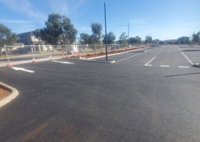 Road direction arrow line marking